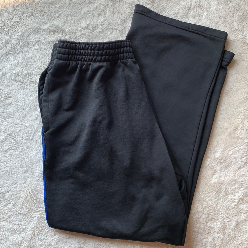 Champion Sweatpants in Black
